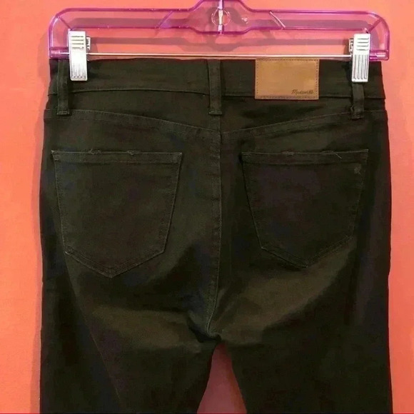 Madewell Skinny Jeans. - Picture 6 of 7